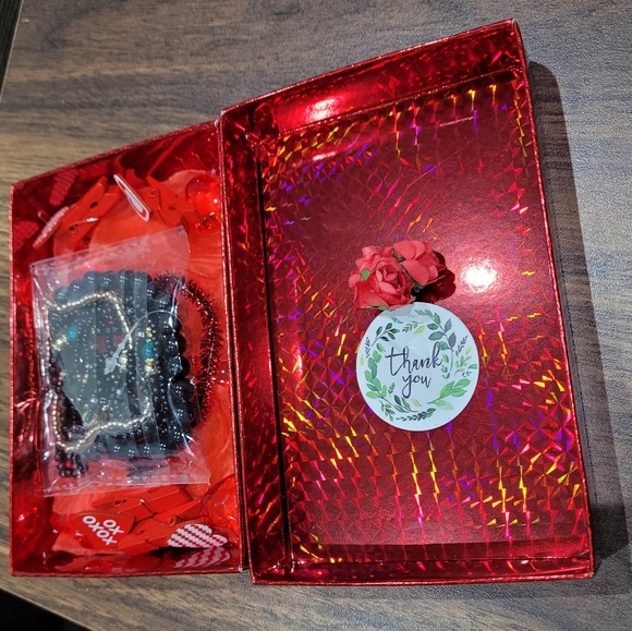 Gift box - Picture 5 of 7